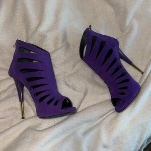 Giuseppe Zanotti suede cut-out bootie